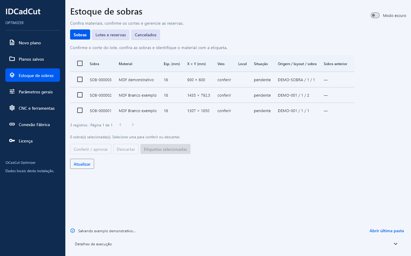 Estoque de sobras do Optimizer com materiais, espessuras, medidas, localização, situação e origem dos retalhos